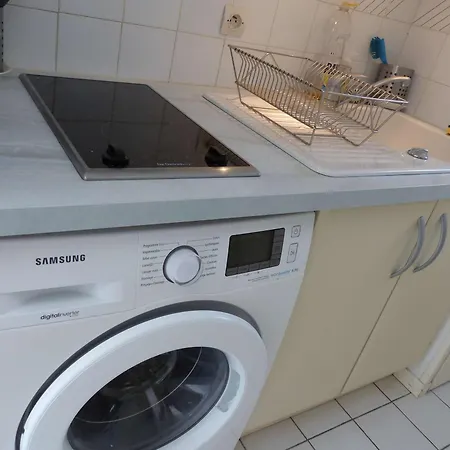 Mazet Climatisé Avec Terrasse Au Lavandou - Fr-1-308-78 Сasa de vacaciones Le Lavandou