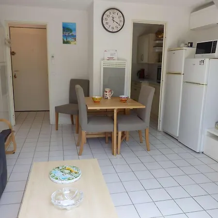 Сasa de vacaciones Mazet Climatisé Avec Terrasse Au Lavandou - Fr-1-308-78 *