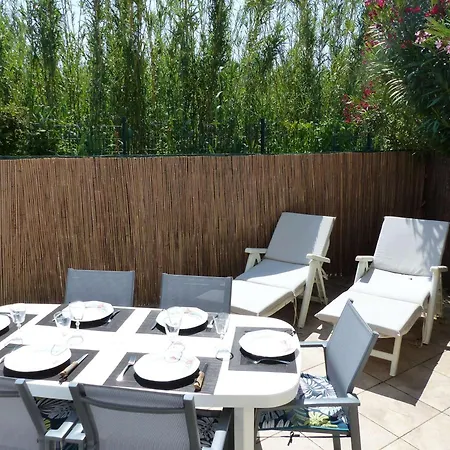 Сasa de vacaciones Mazet Climatisé Avec Terrasse Au Lavandou - Fr-1-308-78 *
